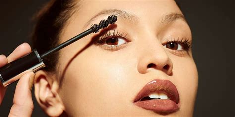 9 Things You Didnt Know About Mascara Facts And History Of Mascara