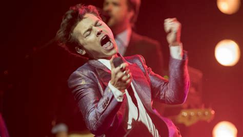 Buy harry styles tickets from ticketmaster au. Harry Styles Announces 2020 World Tour: See The Dates ...