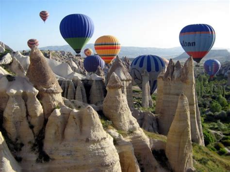 Hot Air Balloon Ride In Cappadocia Turkey Tour Packages Turkey Tours Travel Turkey