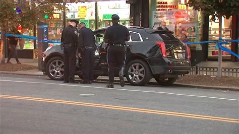 Police Woman Killed By Suv While Crossing Intersection In Brooklyn Abc7 New York