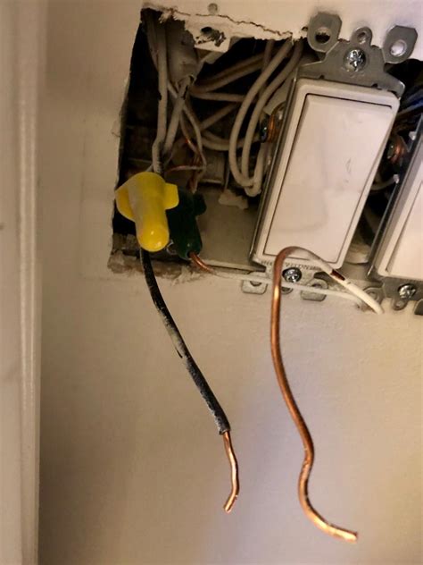 Light switch with light inside. Help installing light switch (wires don't match ...