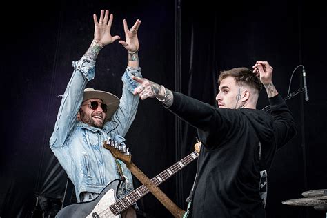 Highly Suspect Explore Heartache on New Songs '16' + 'Upperdrugs'