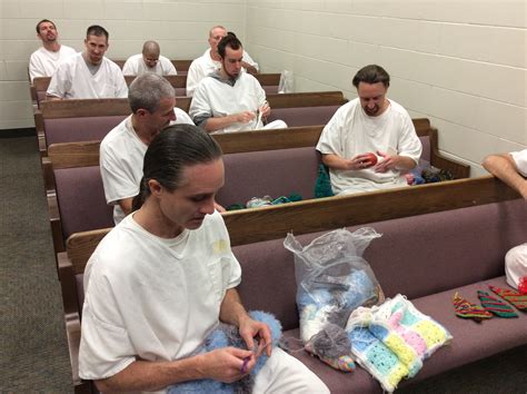 ‘Inmate elves’ spread Christmas cheer from inside jail – Cedar City News