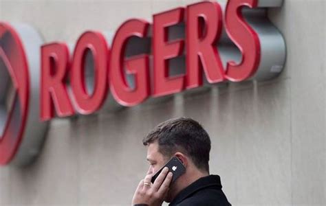 The ceo of rogers communications is apologizing to wireless customers for wednesday's major cellphone outage across the country. Outage problems at Rogers Wireless causing voice service ...