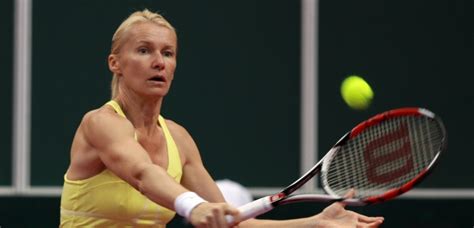 Full profile on tennis career of novotna, with all matches and records. Exhibice s legendami. Novotná a Hingisová se utkají ve ...