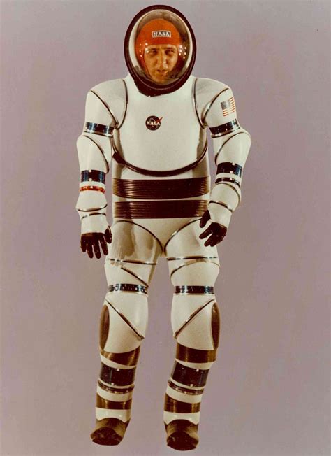 13 Of The Strangest Spacesuits Nasa Ever Imagined Space Suit Space
