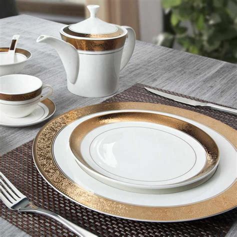 Professional Mixed Golden And White Color Fine Bone China Dinnerware With