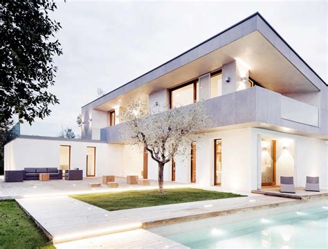 Photo 1 Of 11 In 10 Exquisitely Modern Homes In Italy From Pulling Off