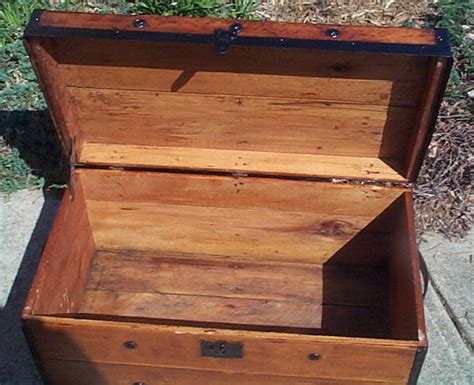 509 Civil War Era Restored Flat Top Antique Trunk For Sale And Available
