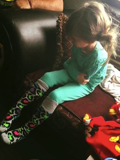 Grieving Aunt Posts Photos After Losing Niece To Cancer At Age 7