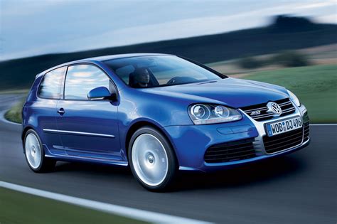 Volkswagen Golf R32 🚗 Car Technical Specifications