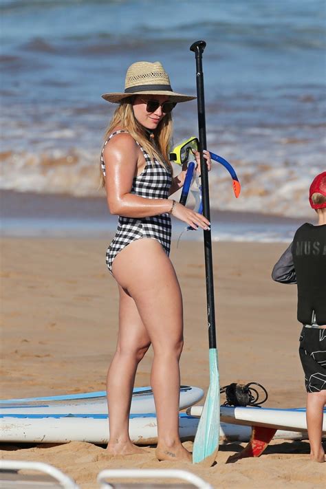 Hilary Duff In A Swimsuit Beach In Hawaii Celebmafia