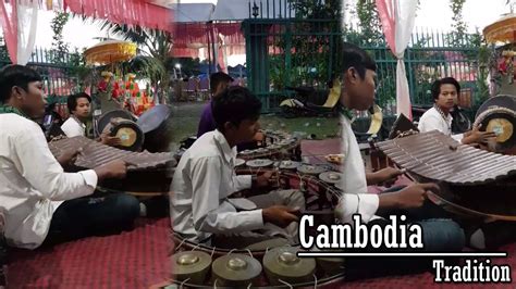 ភ្លេងពិណពាទ្យគឺជាភ្លេងខ្មែរតាំងពីបុរាណ Pinpeat Khmer Music Cambodia