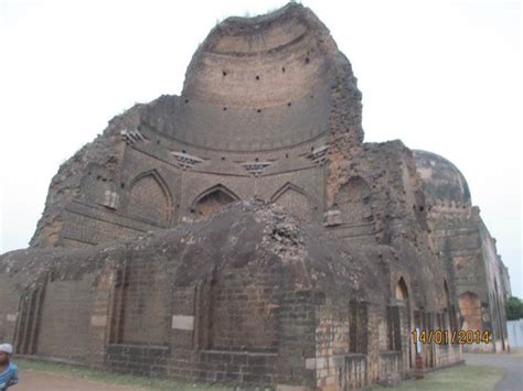 Bahmani Picture Of Bahmani Tombs Bidar Tripadvisor