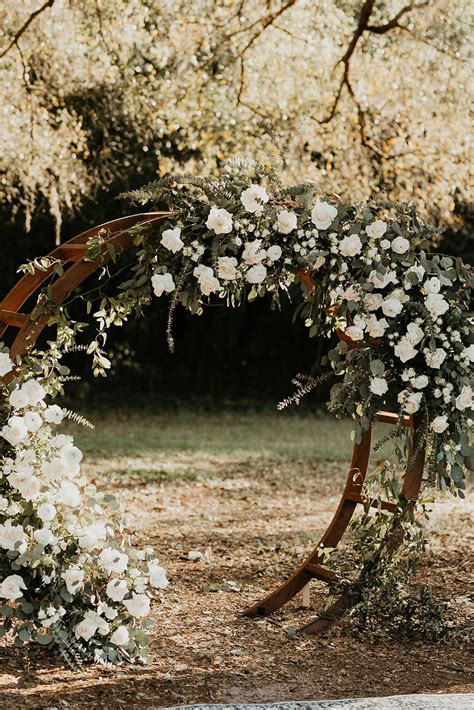 12 Circular Wedding Arch Ideas You Wont Find Anywhere Else Wedding