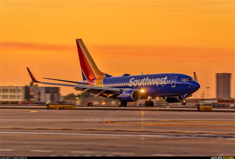 N205wn Southwest Airlines Boeing 737 700 At Phoenix Sky Harbor Intl