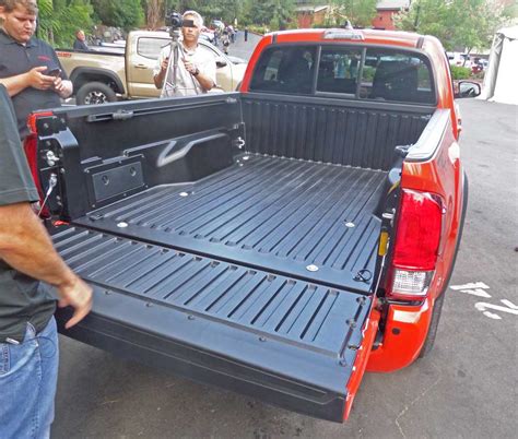2016 Toyota Tacoma SR5 Double Cab 4x4: Poised To Continue the Lead