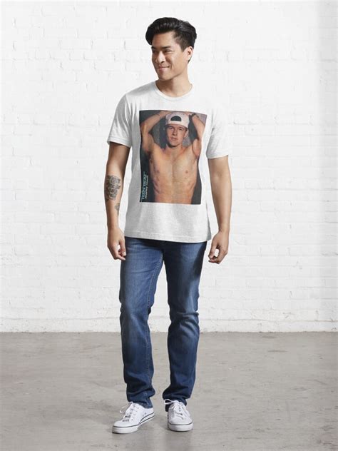 Marky Mark Wahlberg Beauty Art T Shirt For Sale By Guuirkfuuasede