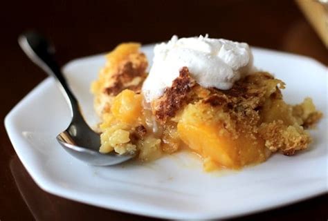 No simmering or making a syrupy sauce. PEACH COBBLER {Super Easy~ 4 Ingredients!} - Butter with a ...