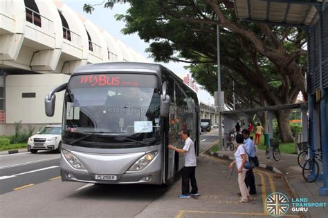 Bedok point officially opened on 26 april 2011. Parkway Parade Shuttle - Bedok Pickup Point (2) | Land ...