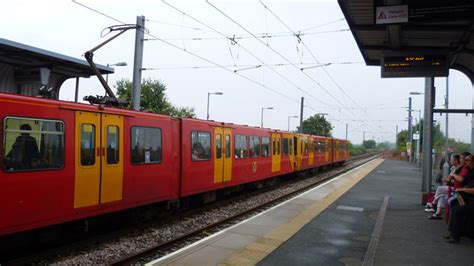 East Boldon Metro Station With Train © Jeremy Bolwell Geograph