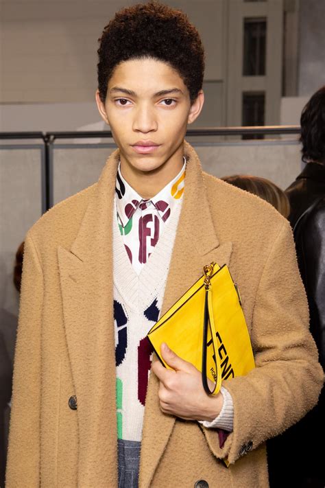 Défilé Fendi Automne Hiver 2020 2021 Homme