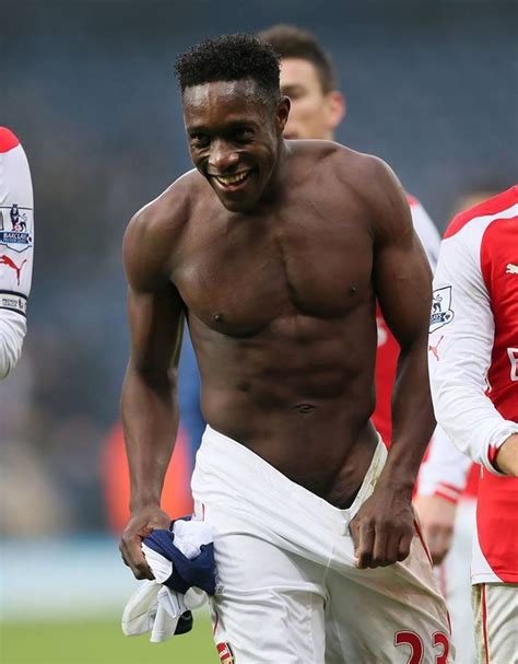 Most Muscular Soccer Players With Shirtless Pictures