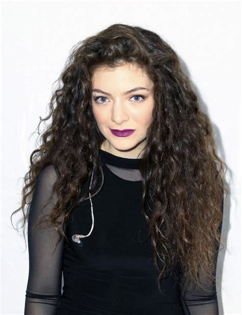 She is of irish and croatian descent. Lorde Net Worth, Age, Height, Weight, Songs 2020 - World ...