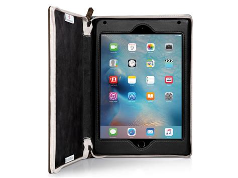That's right, 2048x1536 pixels amounts to 326ppi pixel density, a record feat on a device. Twelve South BookBook Case | iPad mini 1/2/3 hoesje