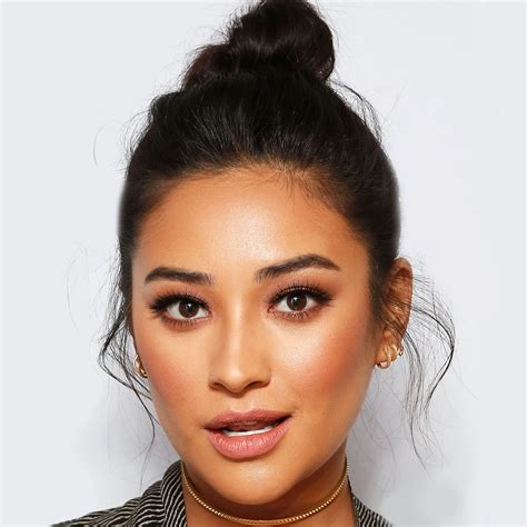 Pretty Little Liars Star Shay Mitchell Reveals Her Best Clear Skin