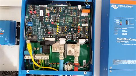 MultiPlus 3000 Unloaded part 1 - YouTube
