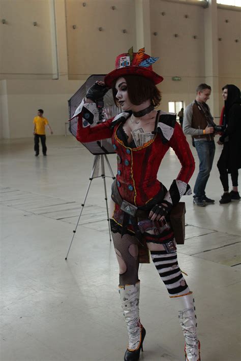 Interested in attending a board game convention or con in the near future? Mad Moxxi with 2B at Moscow Comic Convention,#Moxxi#Mad ...