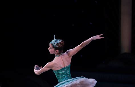 Louisville Ballet Company Dancer Tiffany Bovard In The Nutcracker