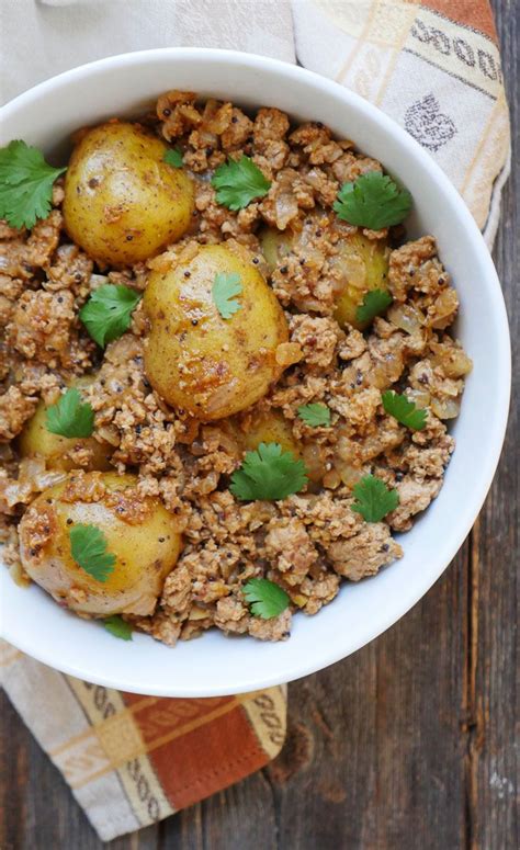 And i can adapt the recipe to an instant pot, slow cooker, oven and campfire making it very easy to make no matter your style. Instant Pot Ground Pork Vindaloo with Potatoes | My Heart ...