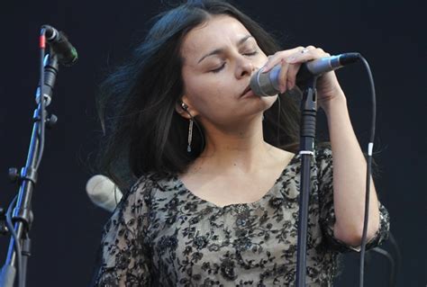 Taking A Closer Look At Vocalist Hope Sandoval