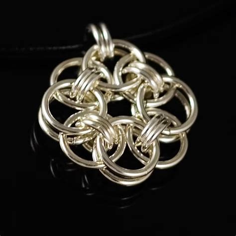 Chainmaille Tutorial Helm Flower Pendant Etsy Chainmaille Tutorial