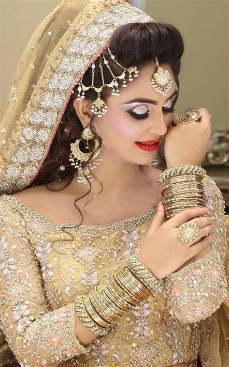 Most Beautiful Bridal Makeup Pics Saubhaya Makeup