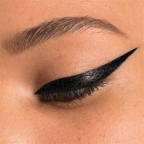 Maybe you would like to learn more about one of these? Eyeliner Tattoo Liner Liquid Ink - Maybelline New York