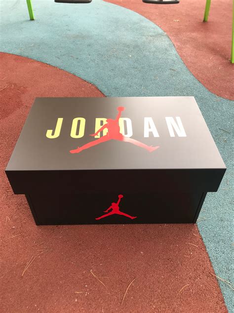 くありませ 【nike】air Jordan Box ステューシ