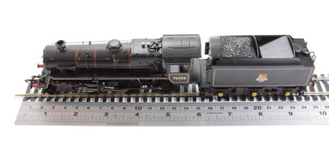 Uk Bachmann Branchline 32 954 Standard Class 4mt 2 6 0 76058 In Br Lined Black With
