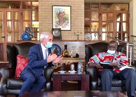 Latest News Ambassador Meets With Former President Kenneth Kaunda Department Of Foreign Affairs