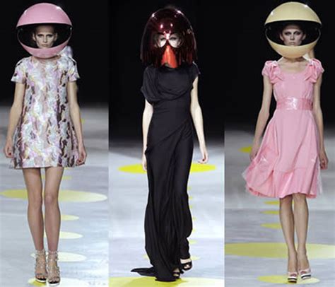 15 Weird And Funny Fashion Trends Around The World