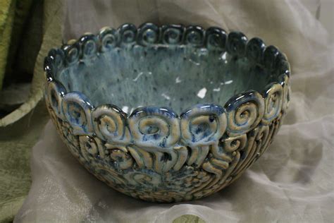 Coil Bowl In Coil Pottery Pottery Handbuilding Ceramic Pinch Pots My
