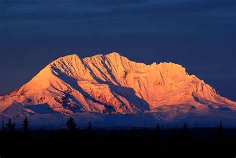 Alaskan Mountain A Gorgeous Sunset On An Alaskan Mountain On