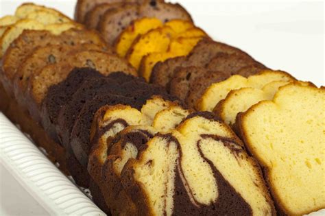 I mentioned that while a pound cake is usually baked in a loaf pan, i am actually a fan of the bundt pan for this recipe. SUGAR FREE POUND CAKE - Jenny's Best