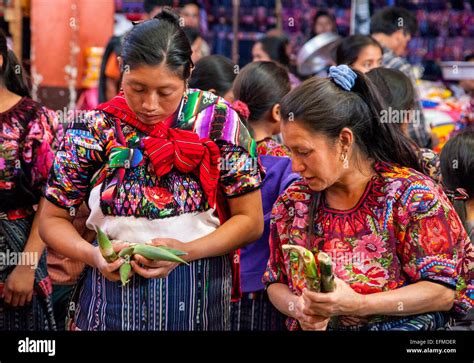 Chichicastenango Guatemala Quiche Kiche Kiche Women Wearing