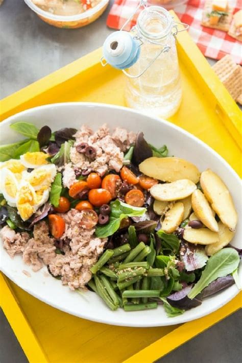 Easy Tuna Nicoise Salad Recipe Lemons For Lulu