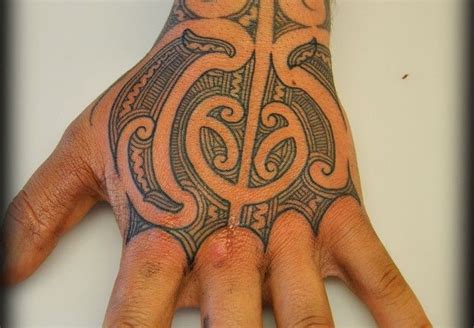 Maori Hand Tattoo Design