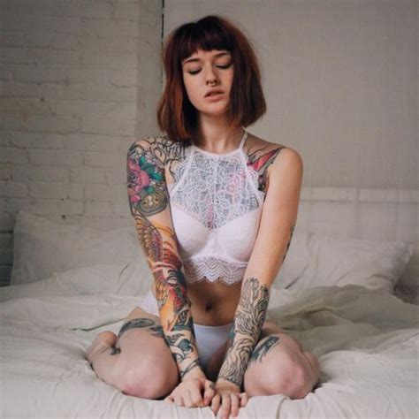 Pin De Berenice Basualdo En Tatoo Chicas Tatuadas Tatuajes Y Chicas