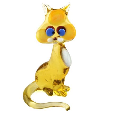 “sitting Cat Glass Figurine Item No Gf00457a01 13 29 This Kitty Is Sitting And Waiting For